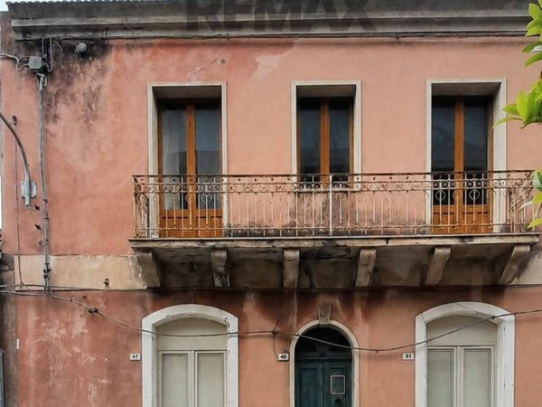 casa indipendente in vendita a Fiumefreddo di Sicilia