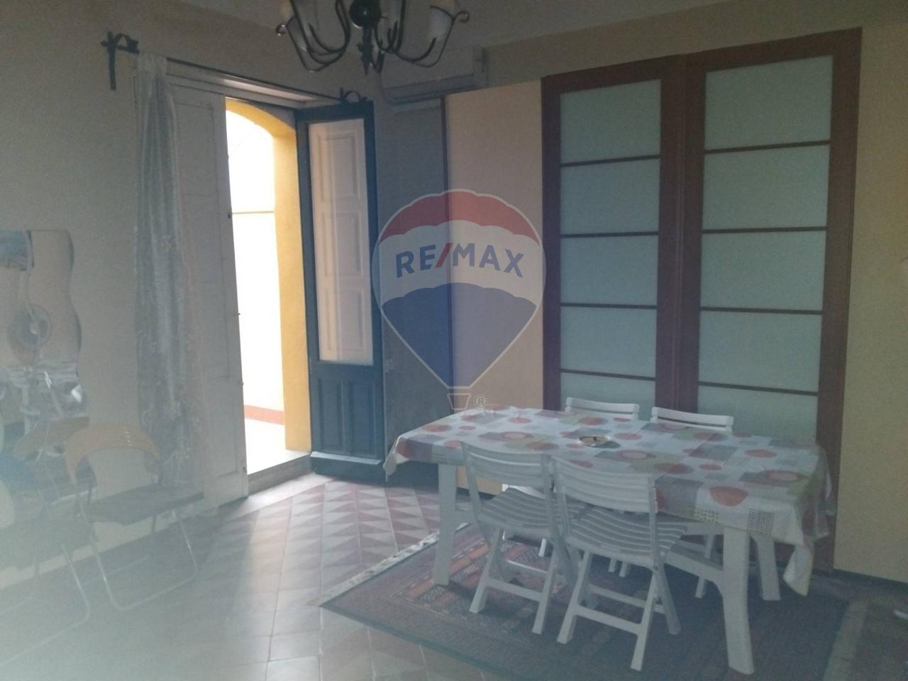 casa indipendente in vendita a Fiumefreddo di Sicilia