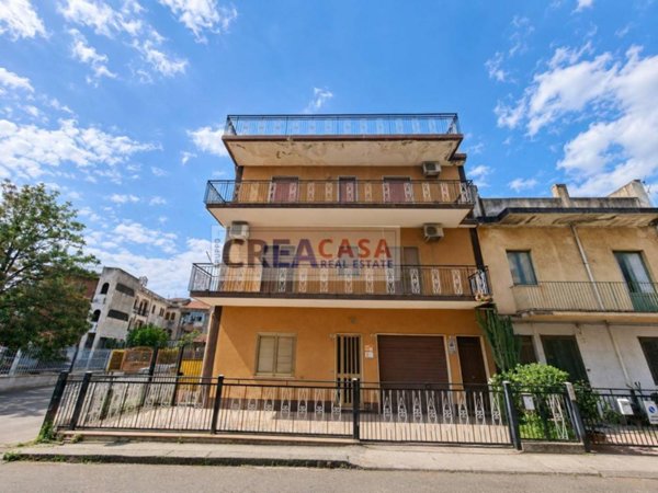 appartamento in vendita a Fiumefreddo di Sicilia