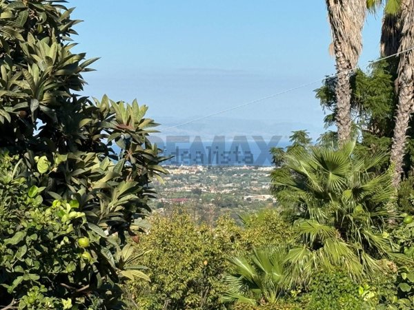 terreno agricolo in vendita a Fiumefreddo di Sicilia in zona Feudogrande