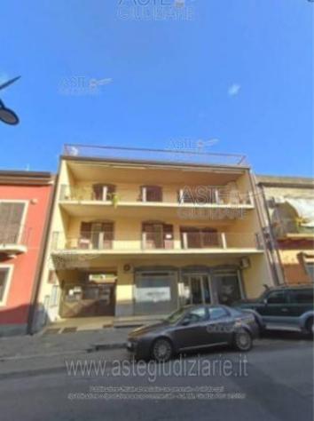 negozio in vendita a Fiumefreddo di Sicilia