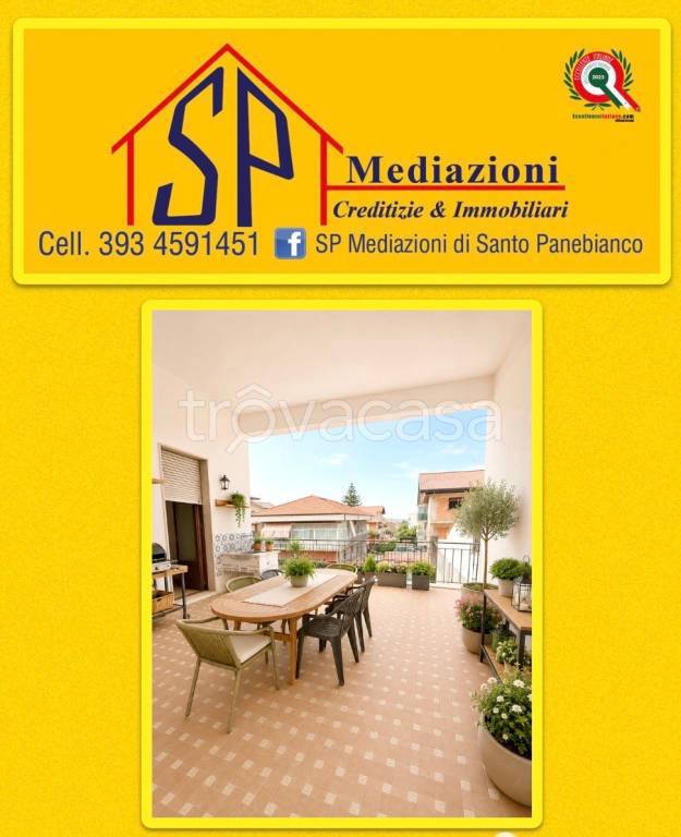casa indipendente in vendita a Fiumefreddo di Sicilia