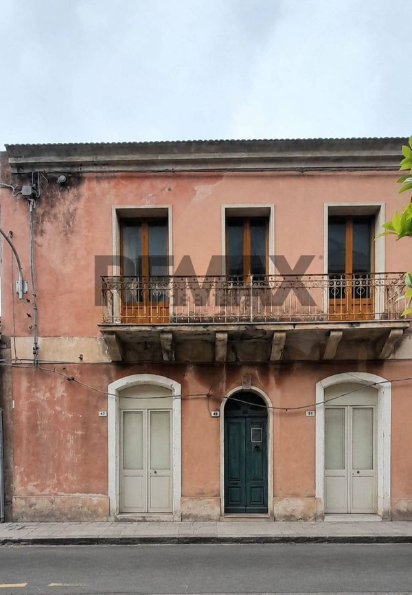 appartamento in vendita a Fiumefreddo di Sicilia