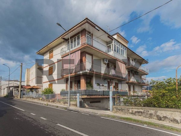 appartamento in vendita a Fiumefreddo di Sicilia in zona Feudogrande