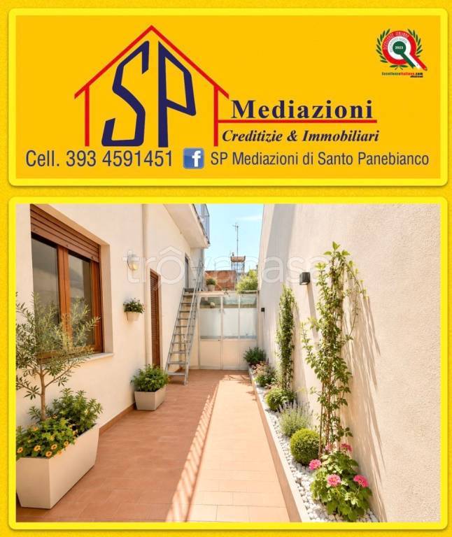 casa indipendente in vendita a Fiumefreddo di Sicilia