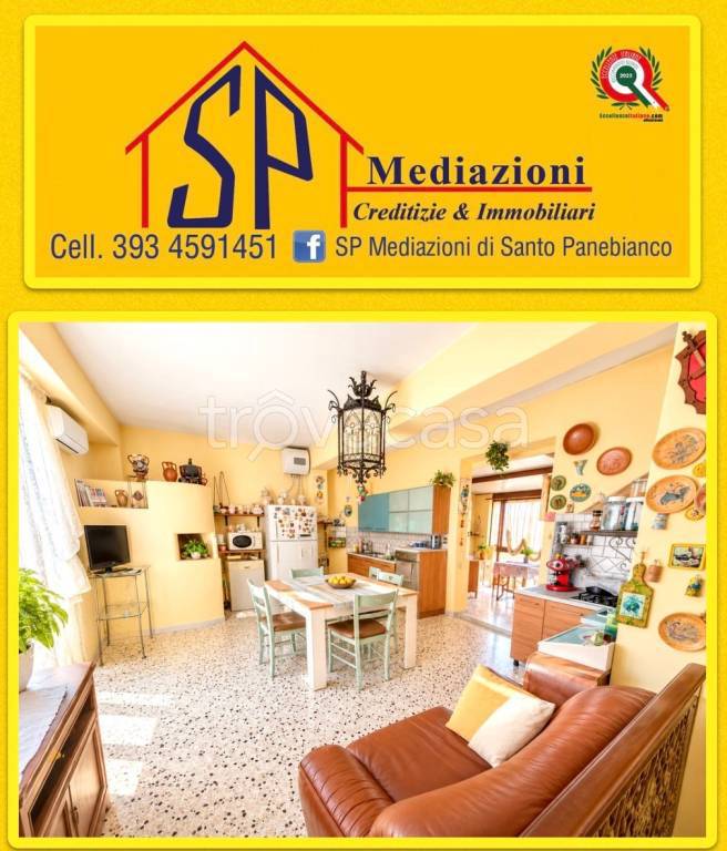 casa indipendente in vendita a Fiumefreddo di Sicilia