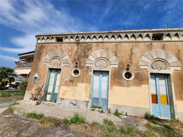 terreno in vendita a Fiumefreddo di Sicilia