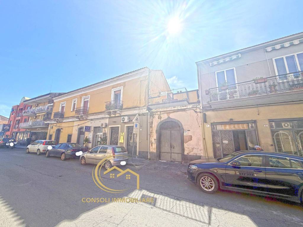 appartamento in vendita a Fiumefreddo di Sicilia