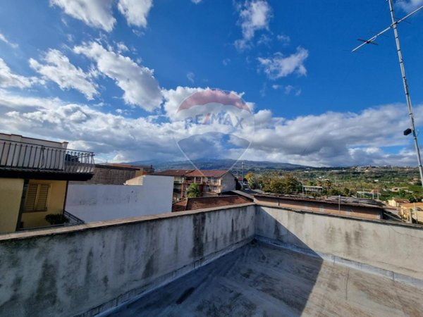 casa indipendente in vendita a Fiumefreddo di Sicilia