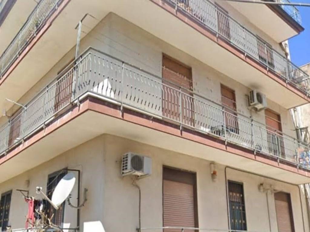 appartamento in vendita a Giarre in zona San Giovanni Montebello