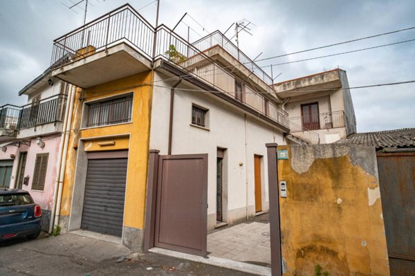 casa indipendente in vendita a Giarre