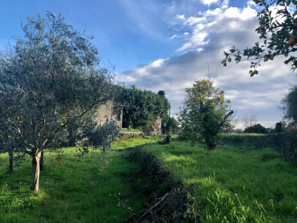 casa indipendente in vendita a Giarre