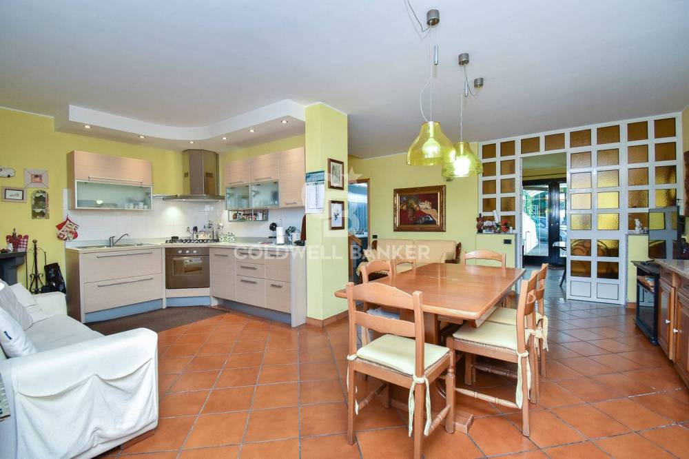 casa indipendente in vendita a Giarre in zona Macchia