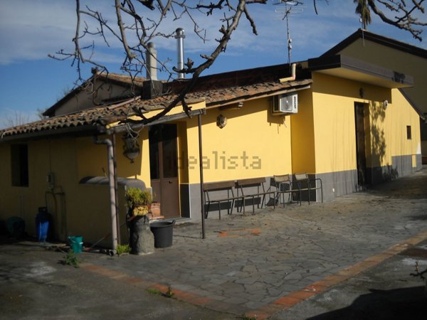 casa indipendente in vendita a Giarre