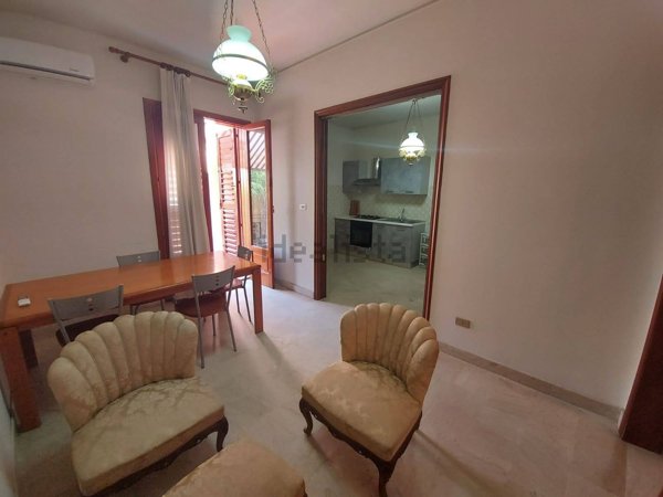 appartamento in vendita a Giarre in zona Trepunti