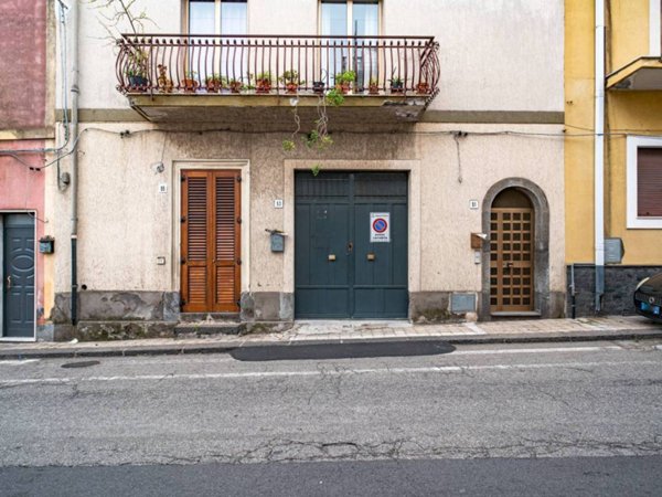 casa indipendente in vendita a Giarre in zona Carruba