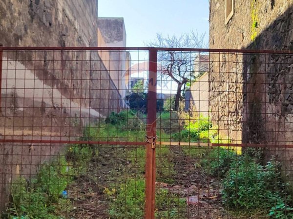 casa indipendente in vendita a Giarre