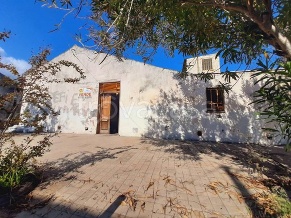 casa indipendente in vendita a Giarre in zona Macchia