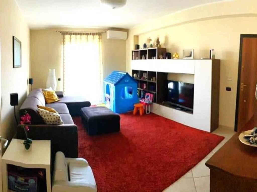 appartamento in vendita a Giarre