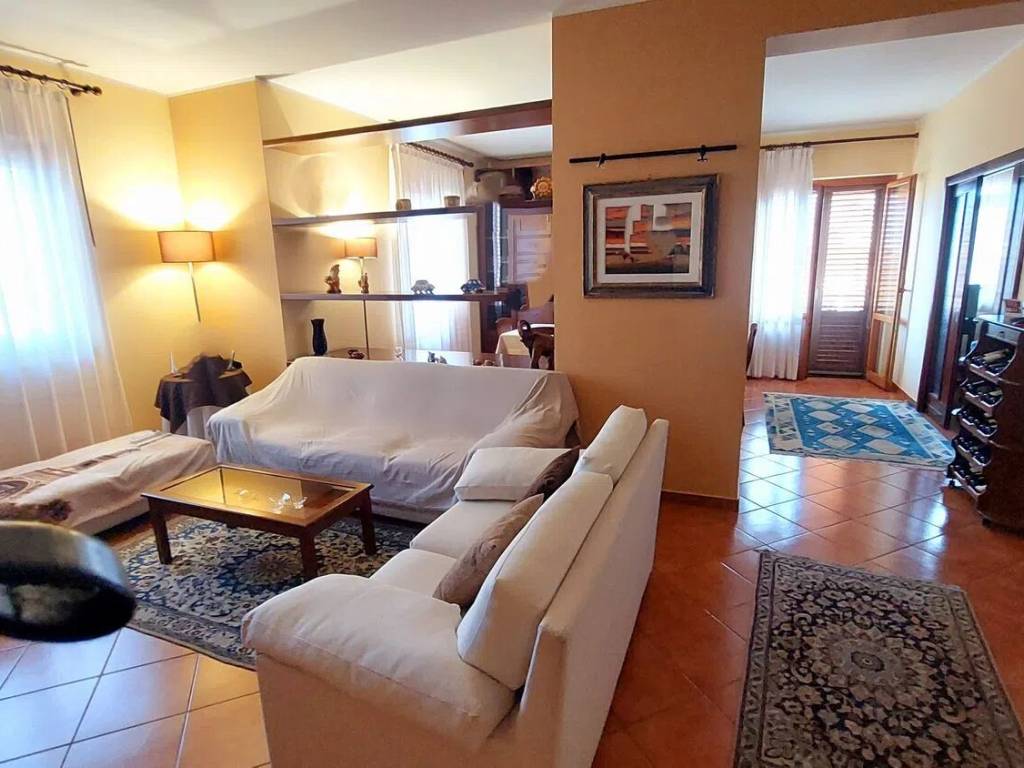 appartamento in vendita a Giarre