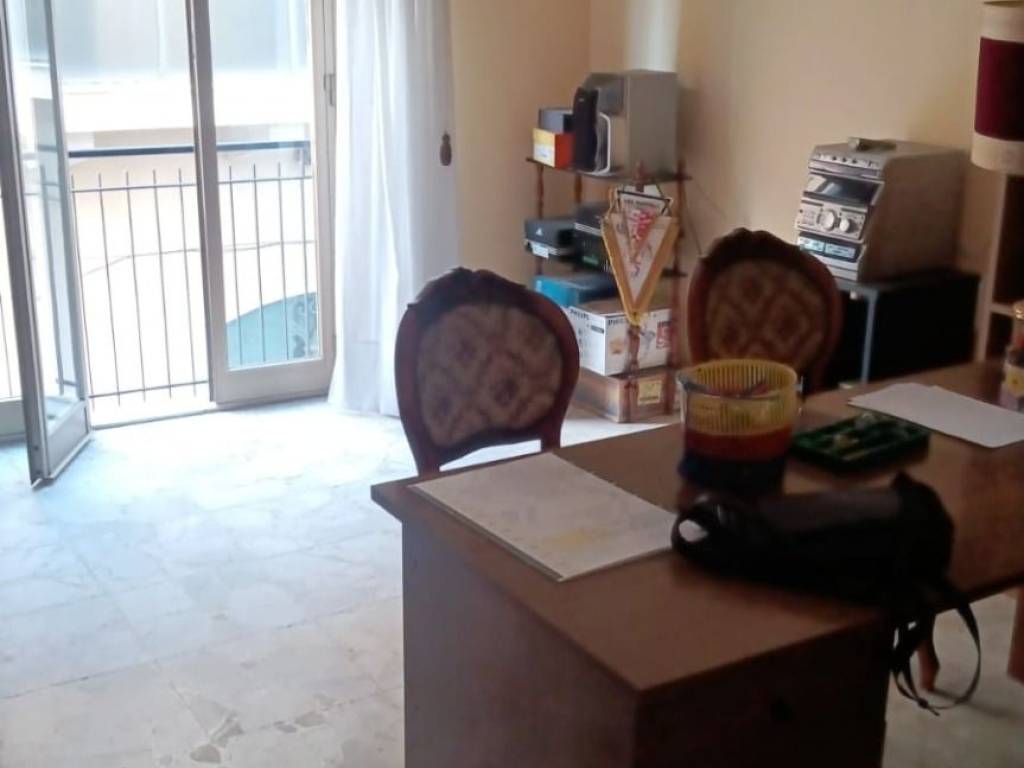 intera palazzina in vendita a Giarre