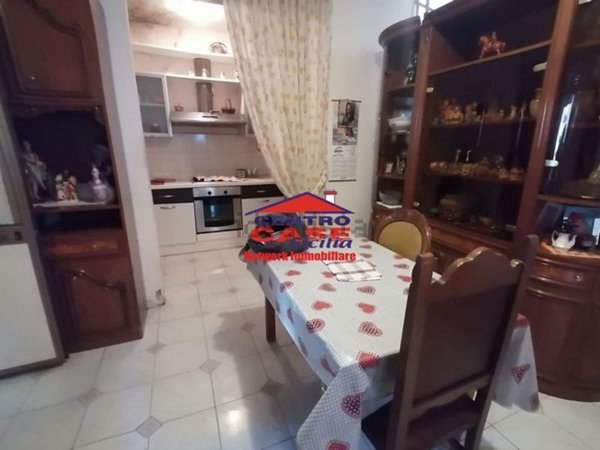 casa indipendente in vendita a Giarre in zona Macchia