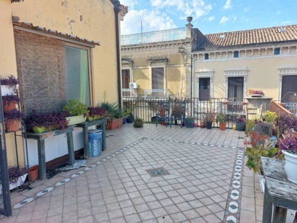appartamento in vendita a Giarre