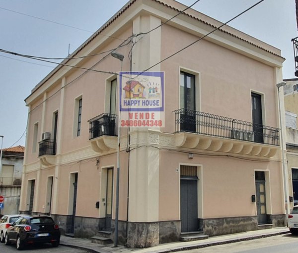 casa indipendente in vendita a Giarre