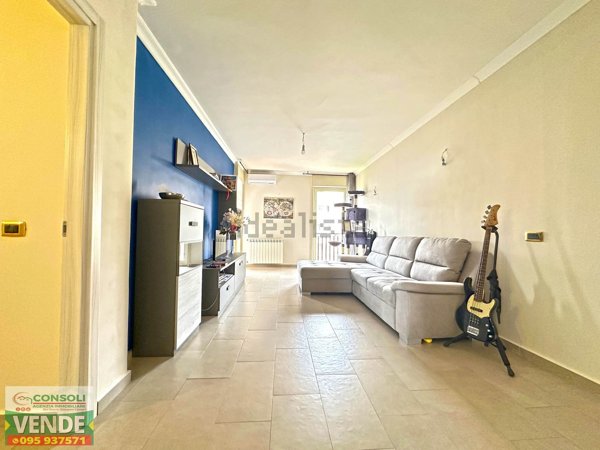 appartamento in vendita a Giarre in zona San Giovanni Montebello