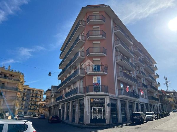 appartamento in vendita a Giarre