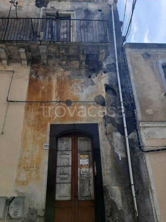 casa indipendente in vendita a Giarre in zona San Giovanni Montebello