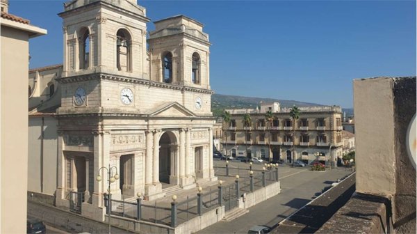 casa indipendente in vendita a Giarre
