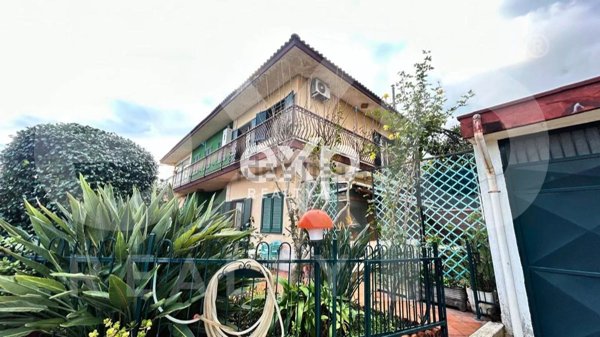 casa indipendente in vendita a Giarre in zona San Leonardello