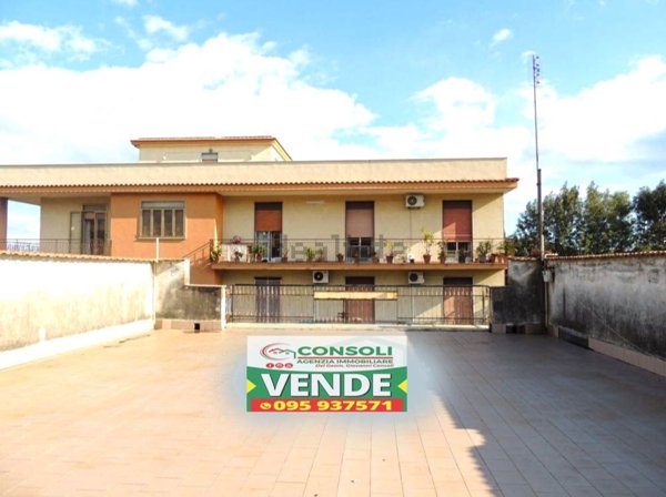 casa indipendente in vendita a Giarre