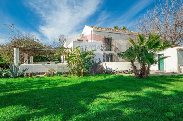 casa indipendente in vendita a Giarre in zona San Leonardello