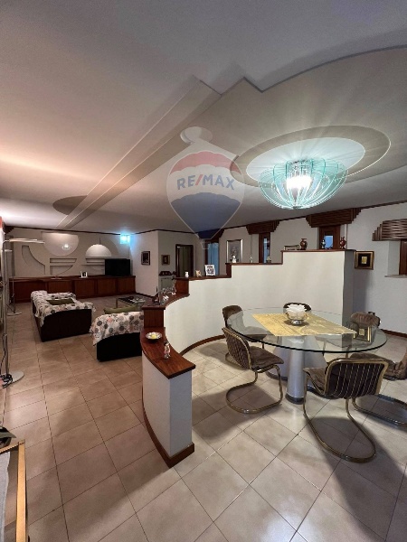 casa indipendente in vendita a Giarre