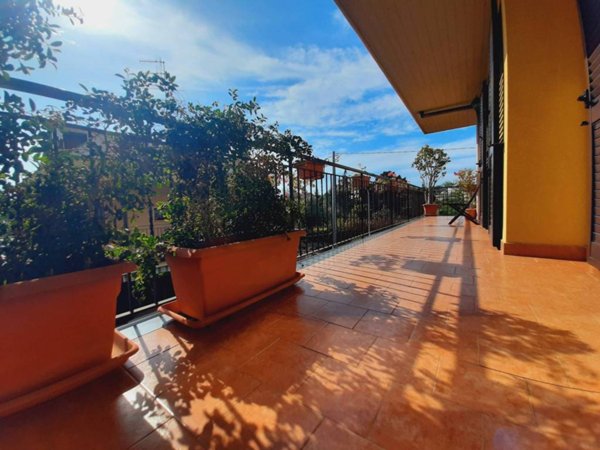 appartamento in vendita a Giarre in zona Macchia