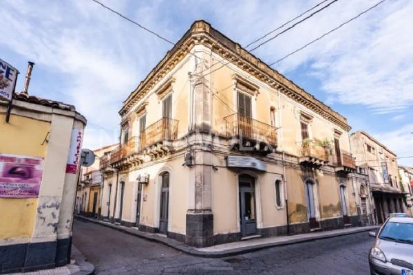 casa indipendente in vendita a Giarre