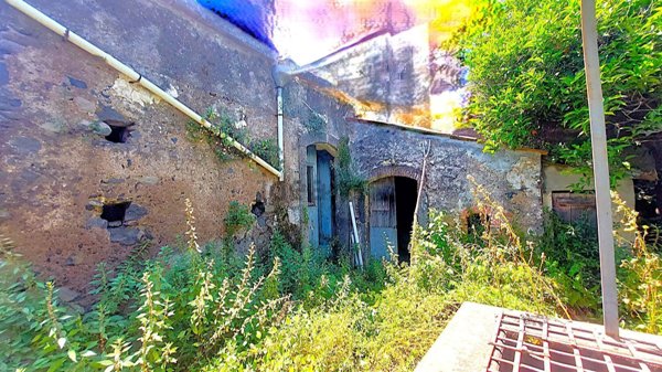 appartamento in vendita a Giarre in zona Trepunti