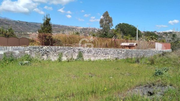 casa indipendente in vendita a Giarre in zona Macchia