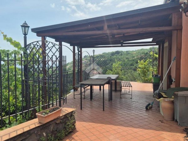 casa indipendente in vendita a Giarre in zona Miscarello