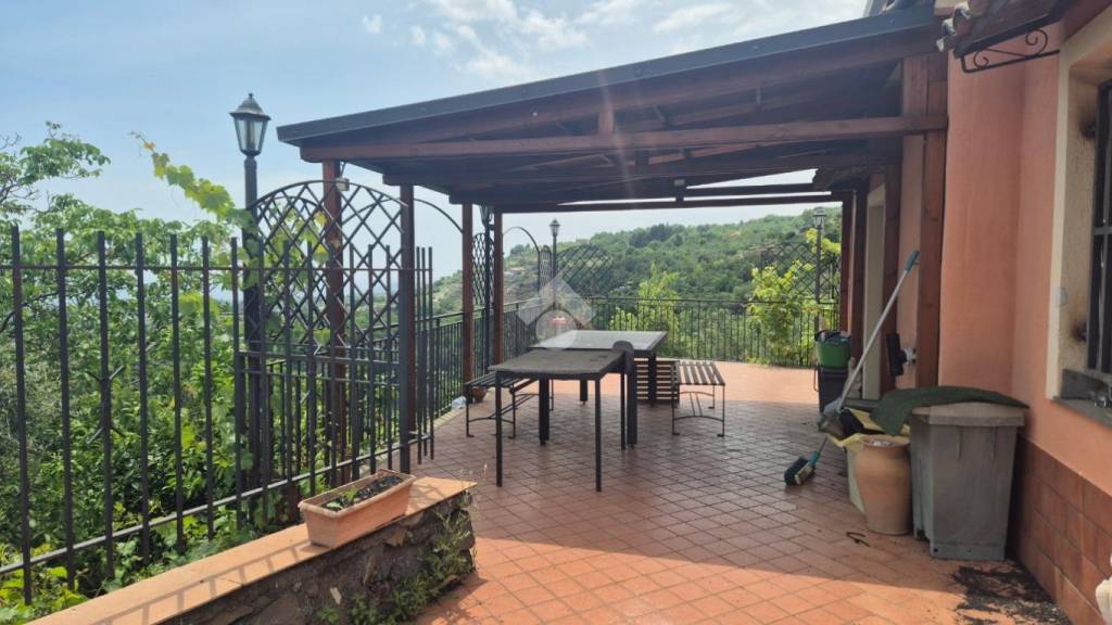 casa indipendente in vendita a Giarre in zona Macchia