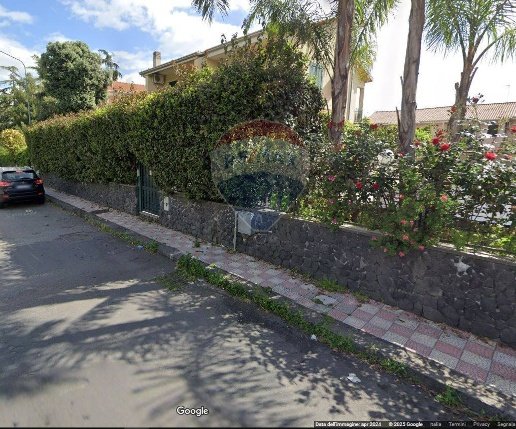 appartamento in vendita a Giarre in zona Trepunti