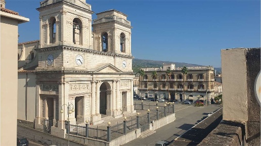 casa indipendente in vendita a Giarre
