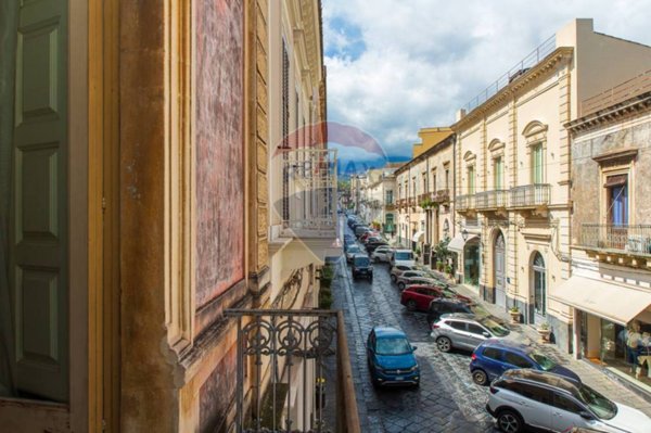 casa indipendente in vendita a Giarre