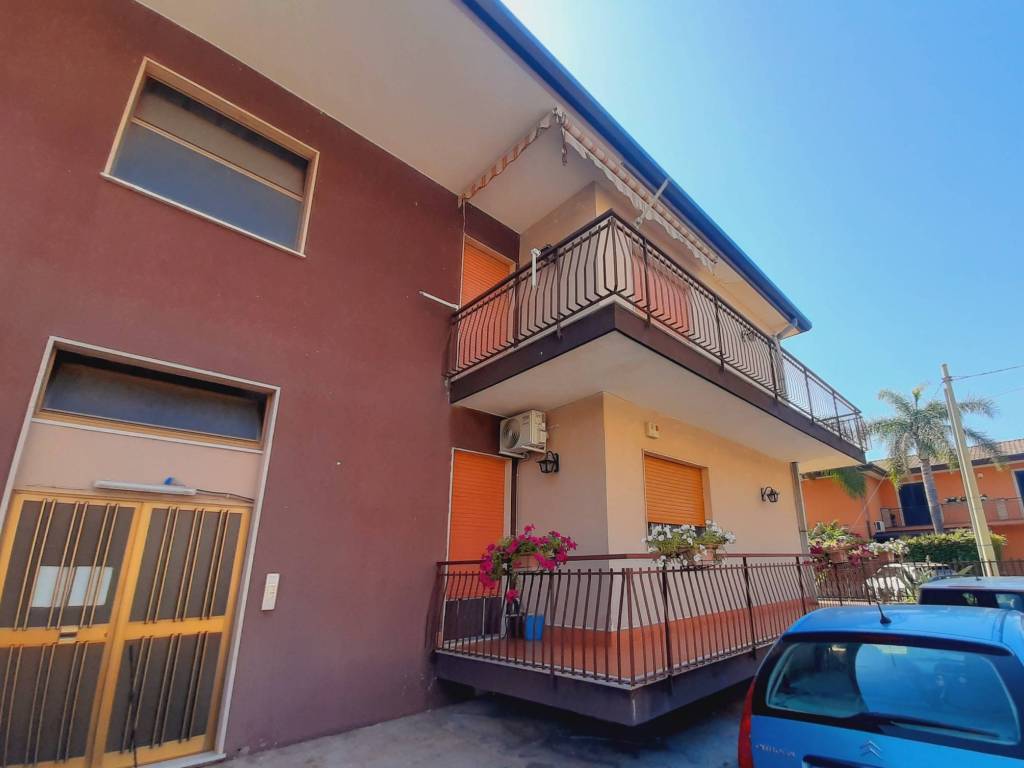 appartamento in vendita a Giarre