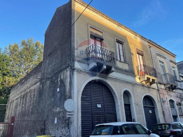 casa indipendente in vendita a Giarre