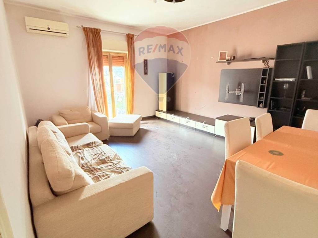 appartamento in vendita a Giarre