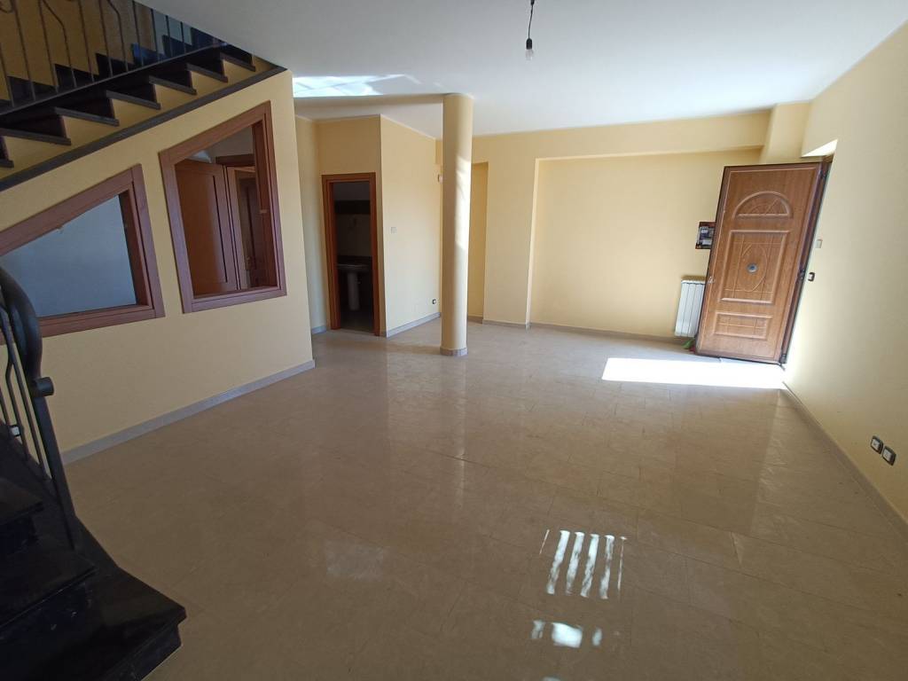 casa indipendente in vendita a Giarre