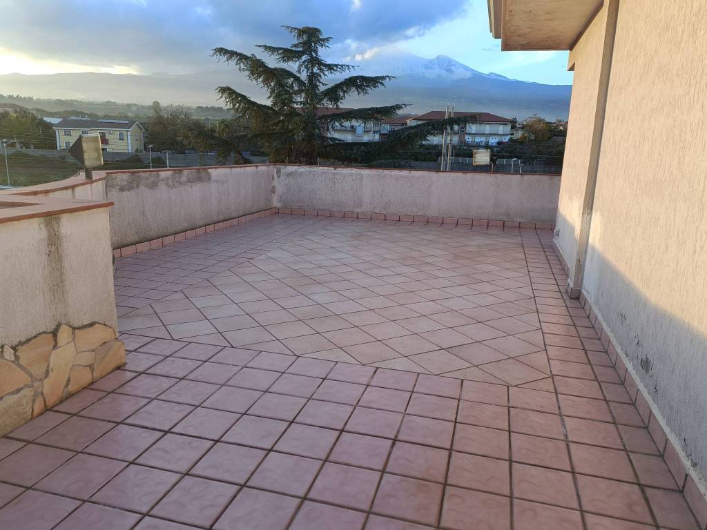 appartamento in vendita a Giarre in zona San Leonardello